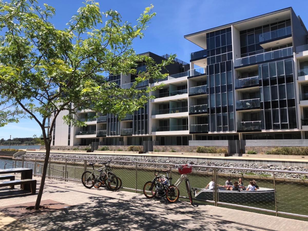 Lakeview Luxe - Ev Charger, Pool, Gym, Location + * Kingston