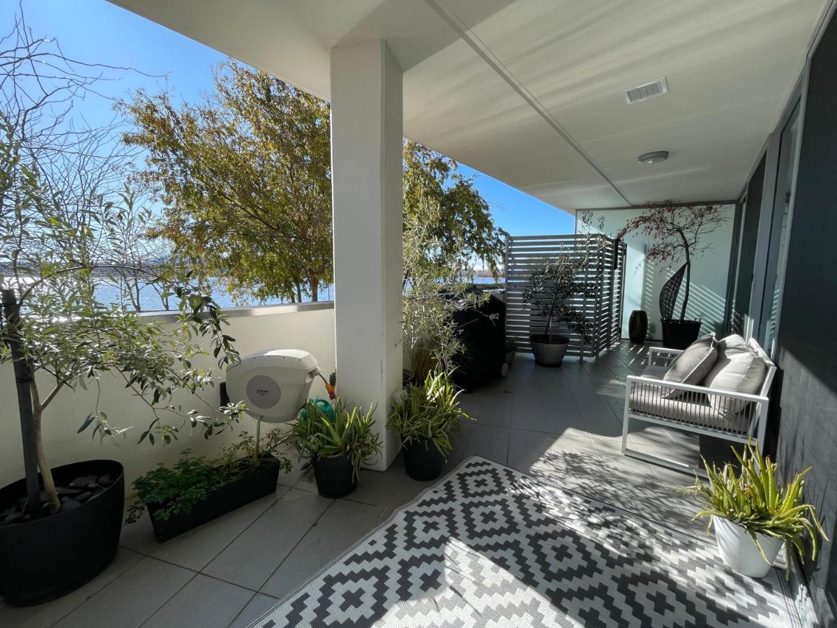Lakeview Luxe - Ev Charger, Pool, Gym, Location + Apartment *