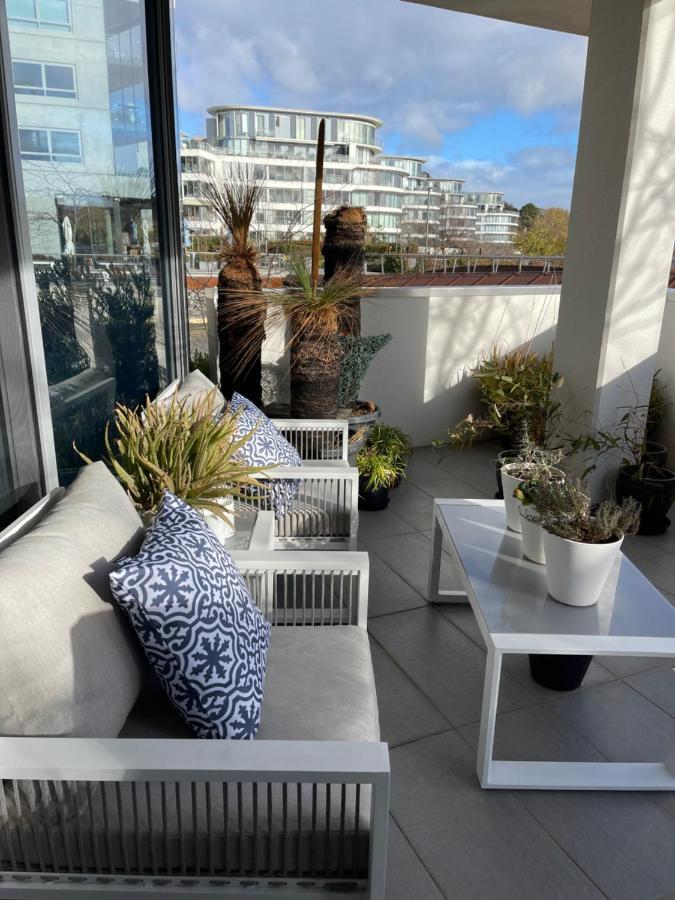 Lakeview Luxe - Ev Charger, Pool, Gym, Location + Kingston