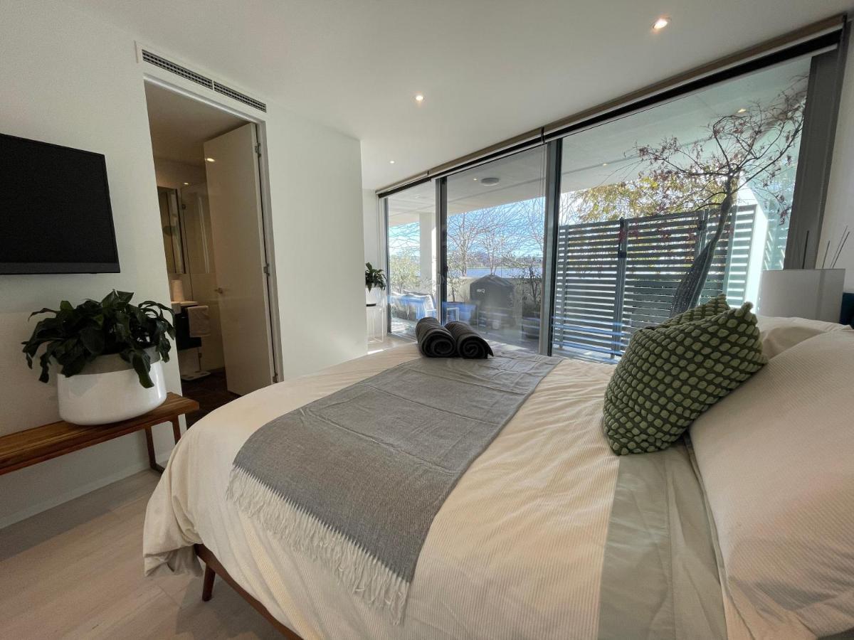 Lakeview Luxe - Ev Charger, Pool, Gym, Location + Apartment Kingston