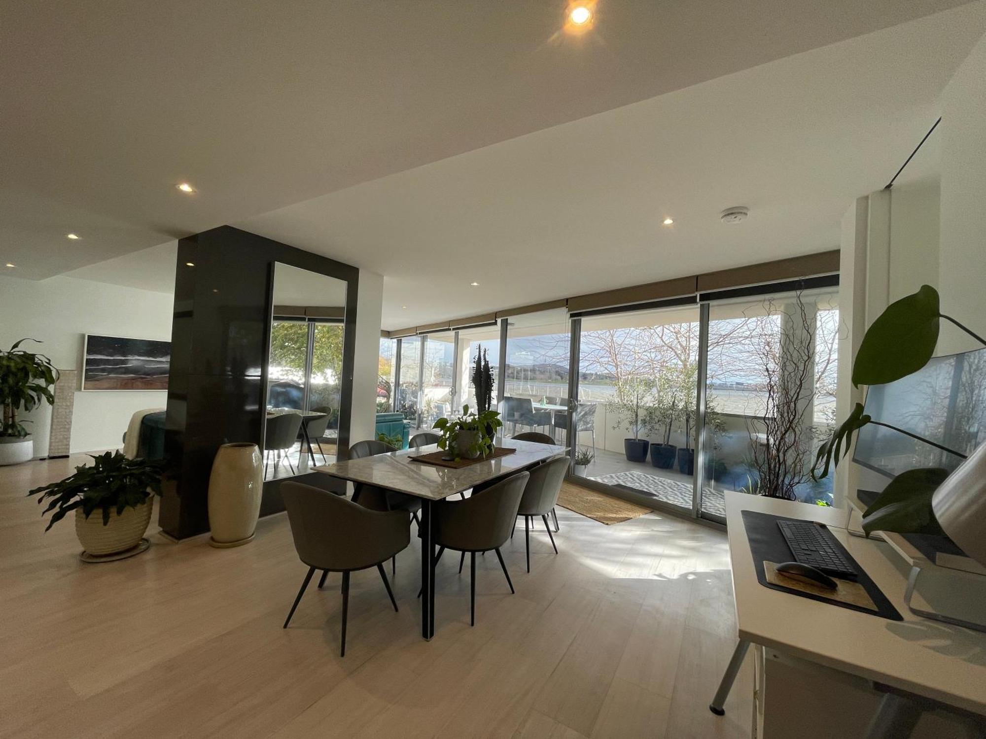 Lakeview Luxe - Ev Charger, Pool, Gym, Location + Kingston