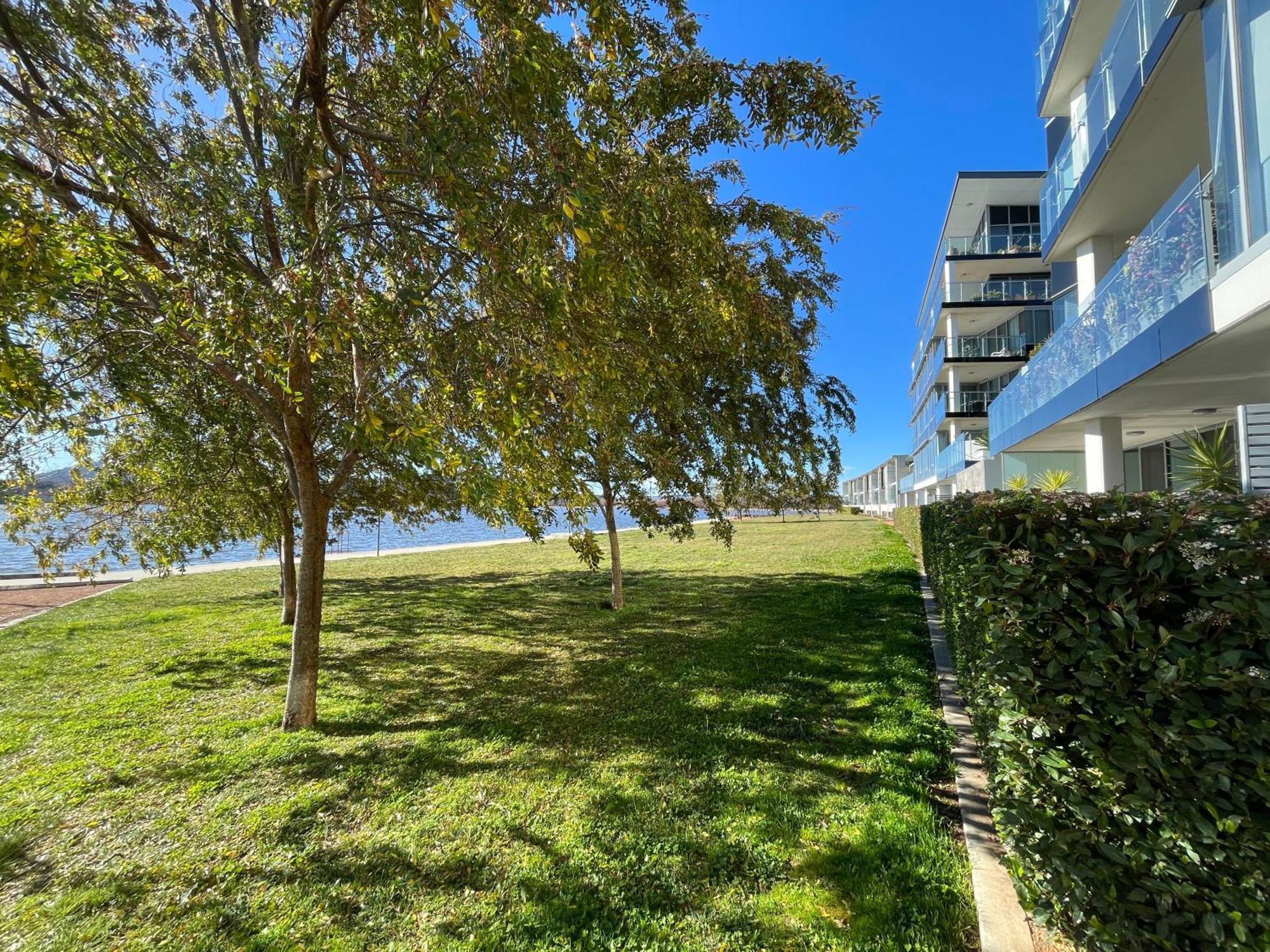 Lakeview Luxe - Ev Charger, Pool, Gym, Location + *